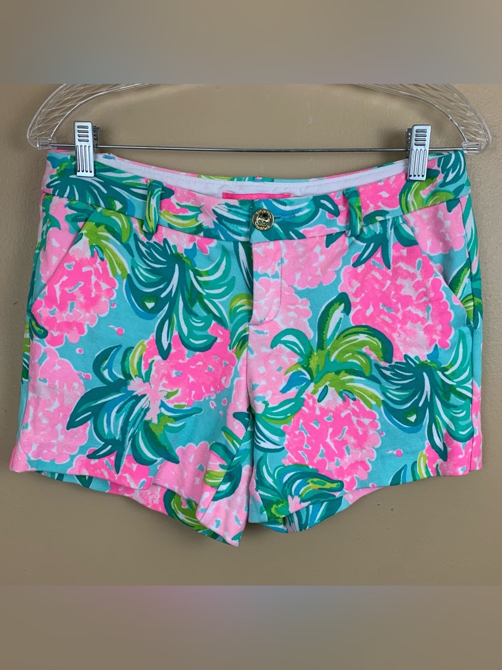 Lilly Pulitzer Callahan Shorts Womens 4 Pineapple Floral Chino Vacation Resort
